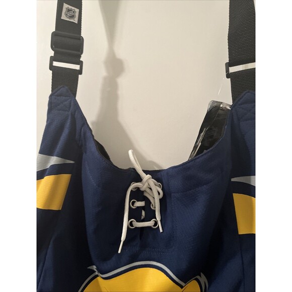 Pro-FAN-ity by Littlearth NHL Buffalo Sabres Jersey Crossbody Purse Bag - Picture 5 of 14
